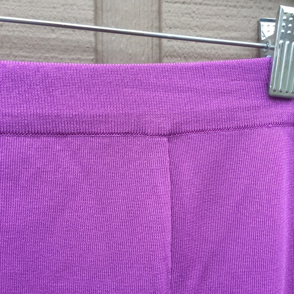 Exclusively Misook Lavender Skirt - Picture 5 of 7